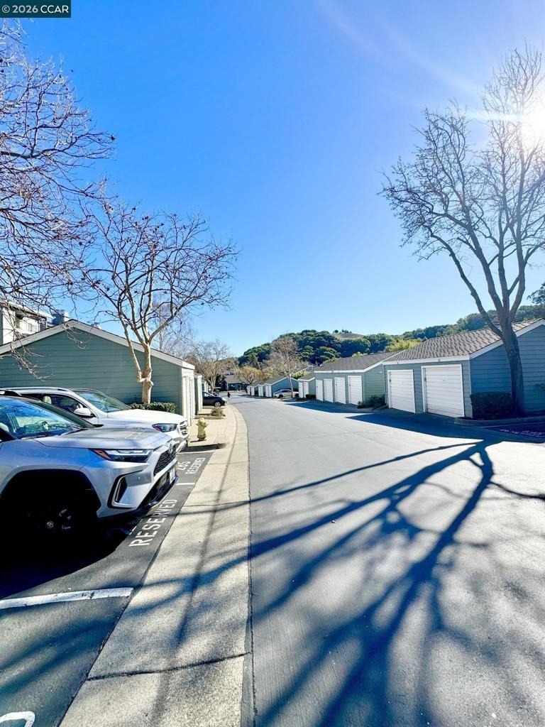 7860 Canyon Meadow Cir - Photo 27