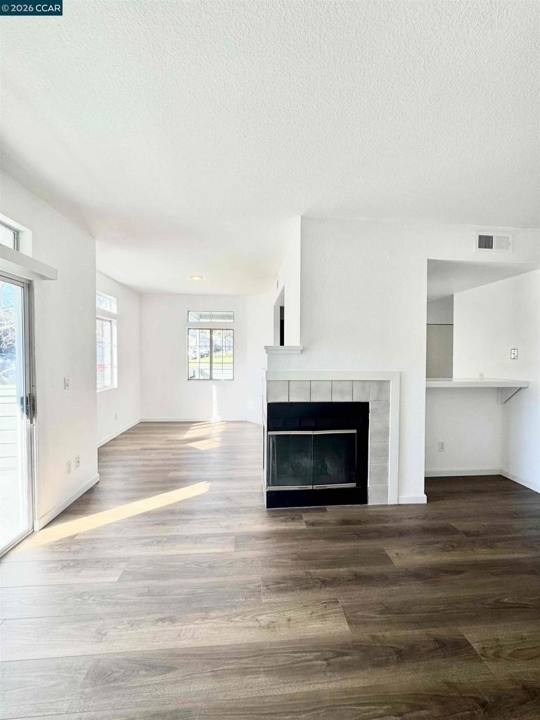 7860 Canyon Meadow Cir - Photo 2
