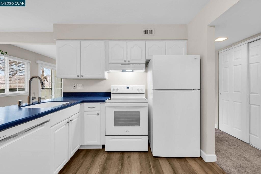 1812 Cole Ave - Photo 16