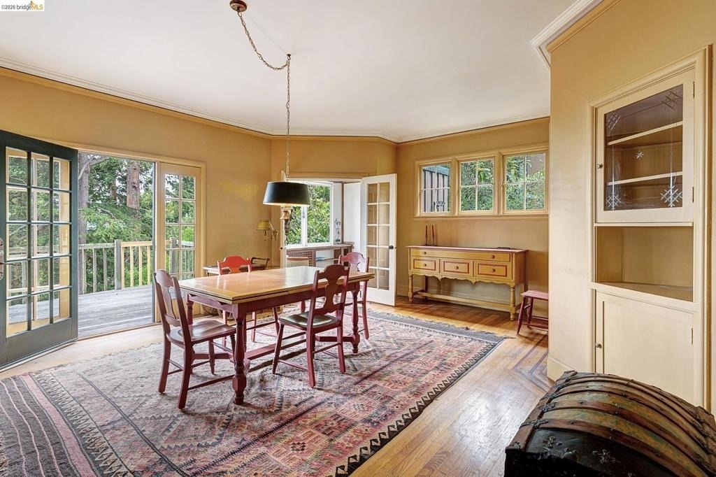 1542 Hawthorne Ter - Photo 7