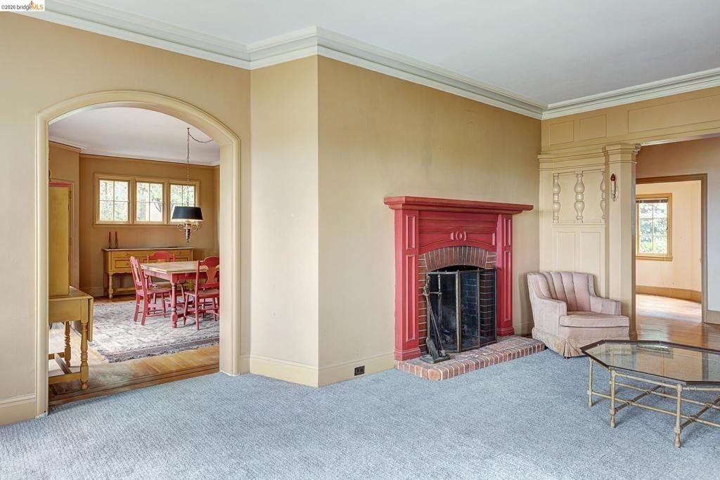 1542 Hawthorne Ter - Photo 6