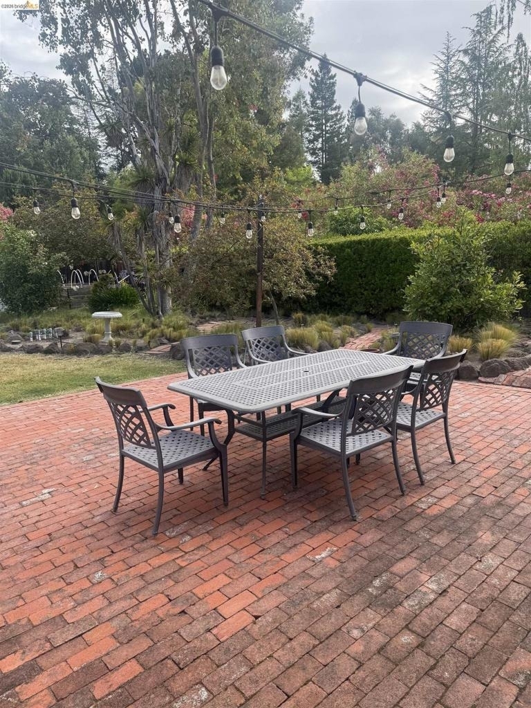 890 Hawthorne Dr - Photo 10