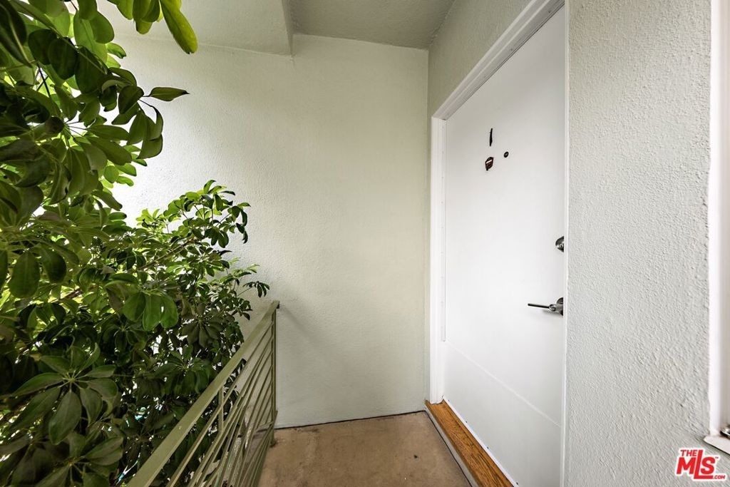 913 20th Street - Photo 15