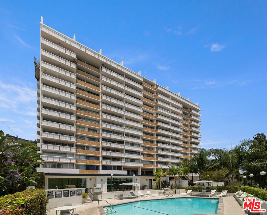 8787 Shoreham Drive - Photo 16