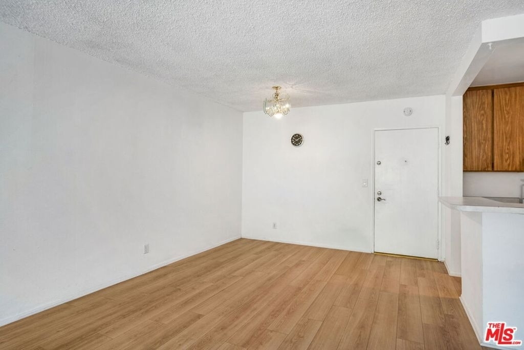 7742 Redlands Street - Photo 4