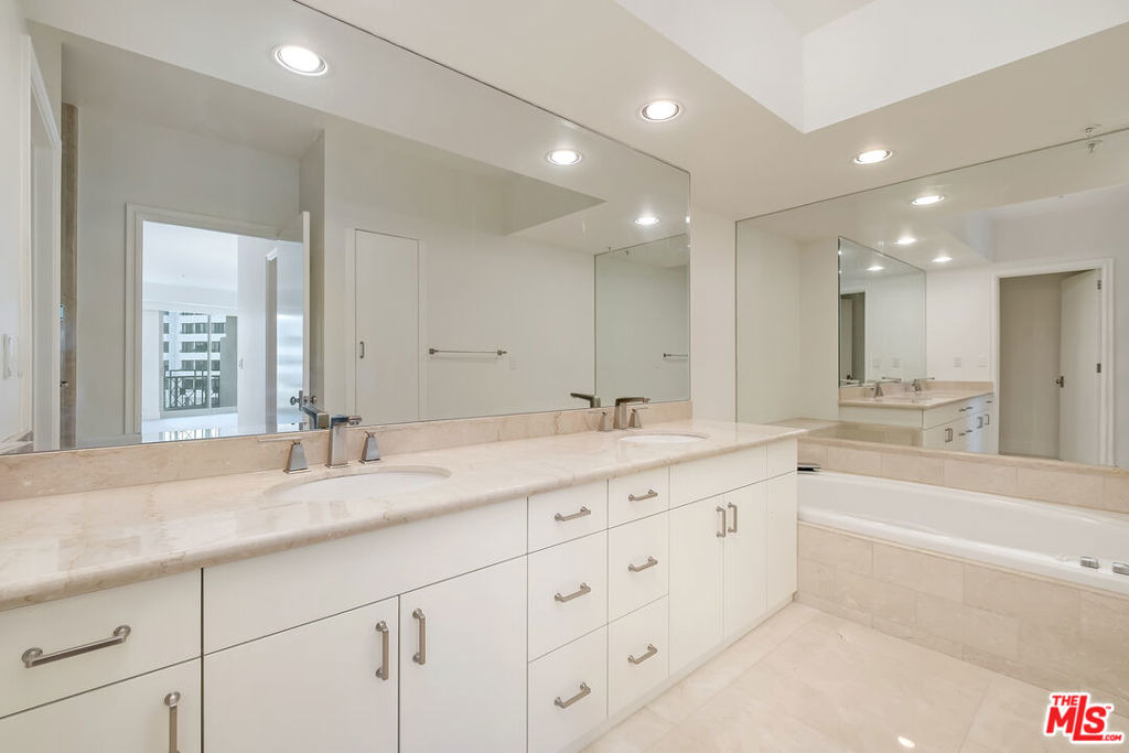 10580 Wilshire Boulevard - Photo 9