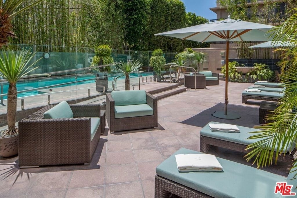 10580 Wilshire Boulevard - Photo 18