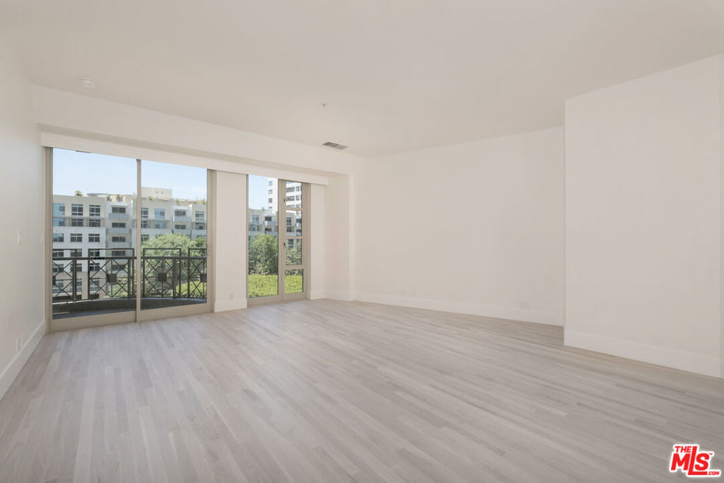 10580 Wilshire Boulevard - Photo 8