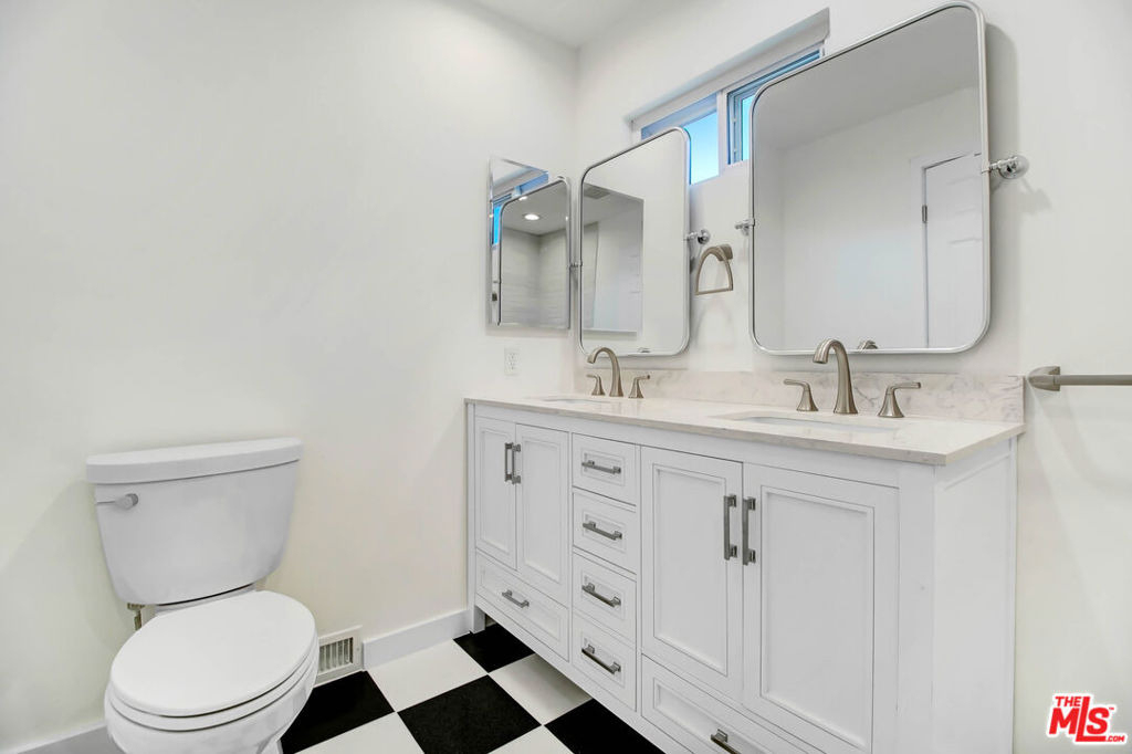 2401 Olive Avenue - Photo 25