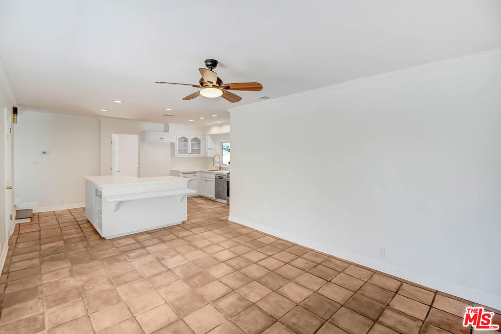 2401 Olive Avenue - Photo 18
