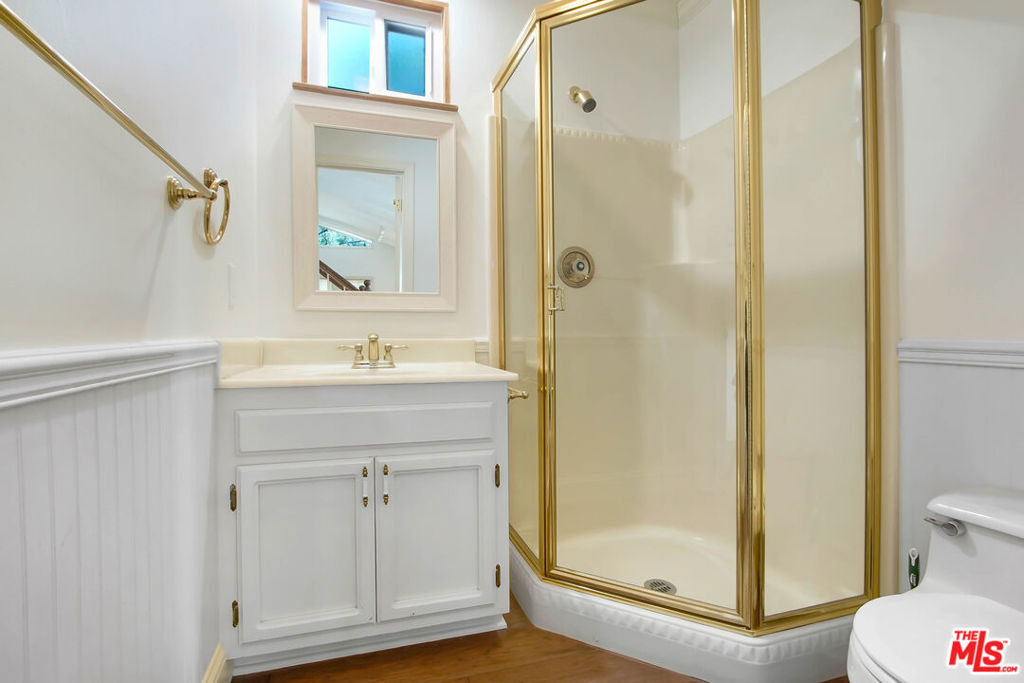 2401 Olive Avenue - Photo 9
