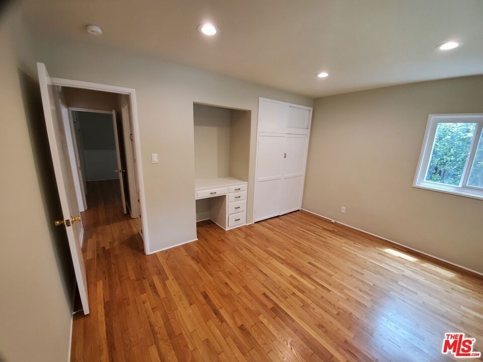 676 Bienveneda Avenue - Photo 7
