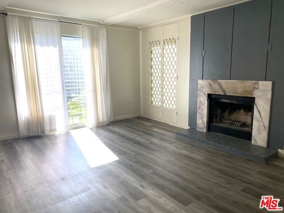 10623 Kinnard Avenue - Photo 13