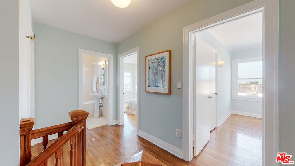 3627 Crestmont Avenue - Photo 16