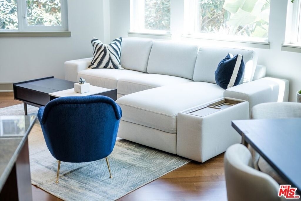 10700 Wilshire Boulevard - Photo 3
