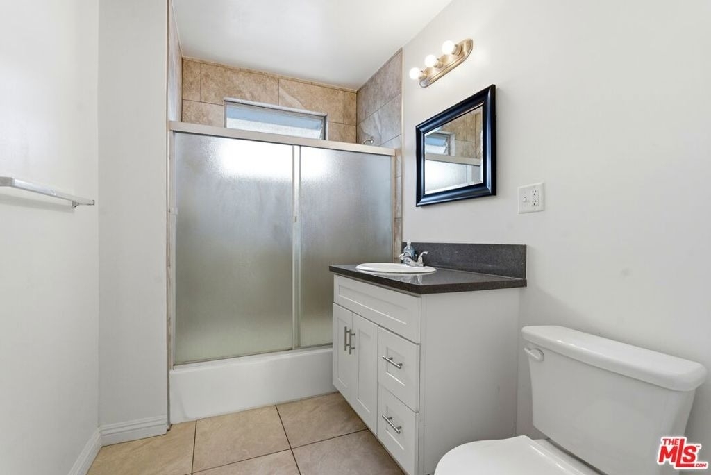 1475 S Wooster Street - Photo 9