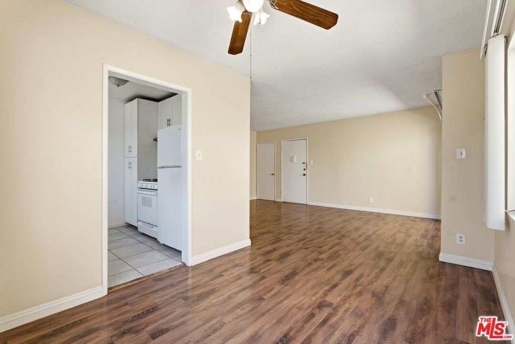1475 S Wooster Street - Photo 8