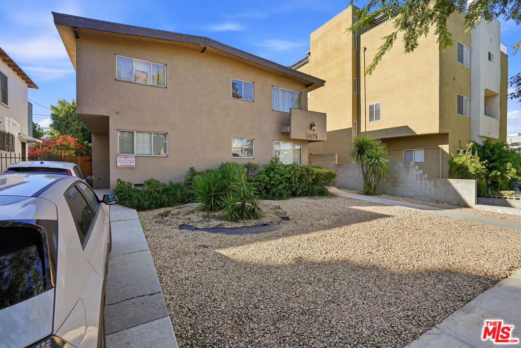 1475 S Wooster Street - Photo 18