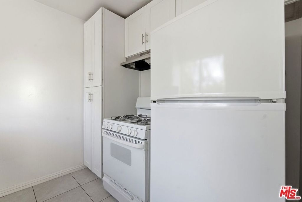 1475 S Wooster Street - Photo 7