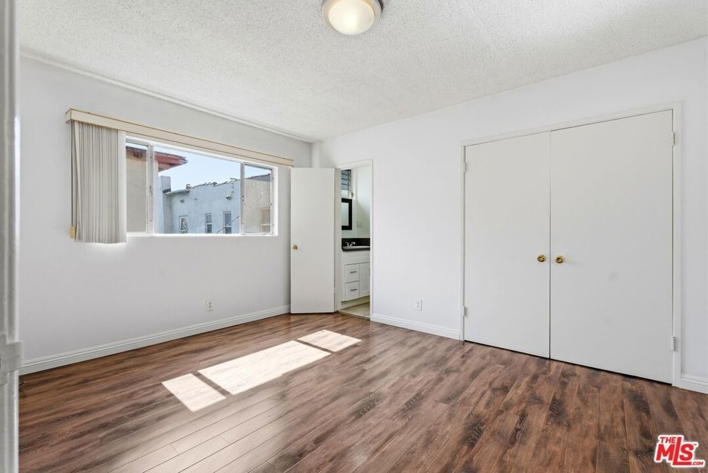 1475 S Wooster Street - Photo 11
