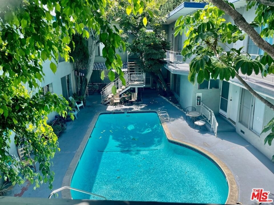 941 N San Vicente Boulevard - Photo 16