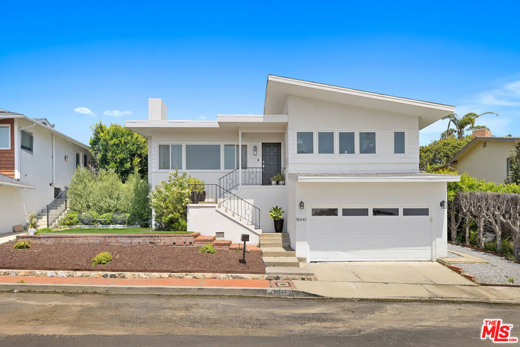 16641 Linda Terrace - Photo 0