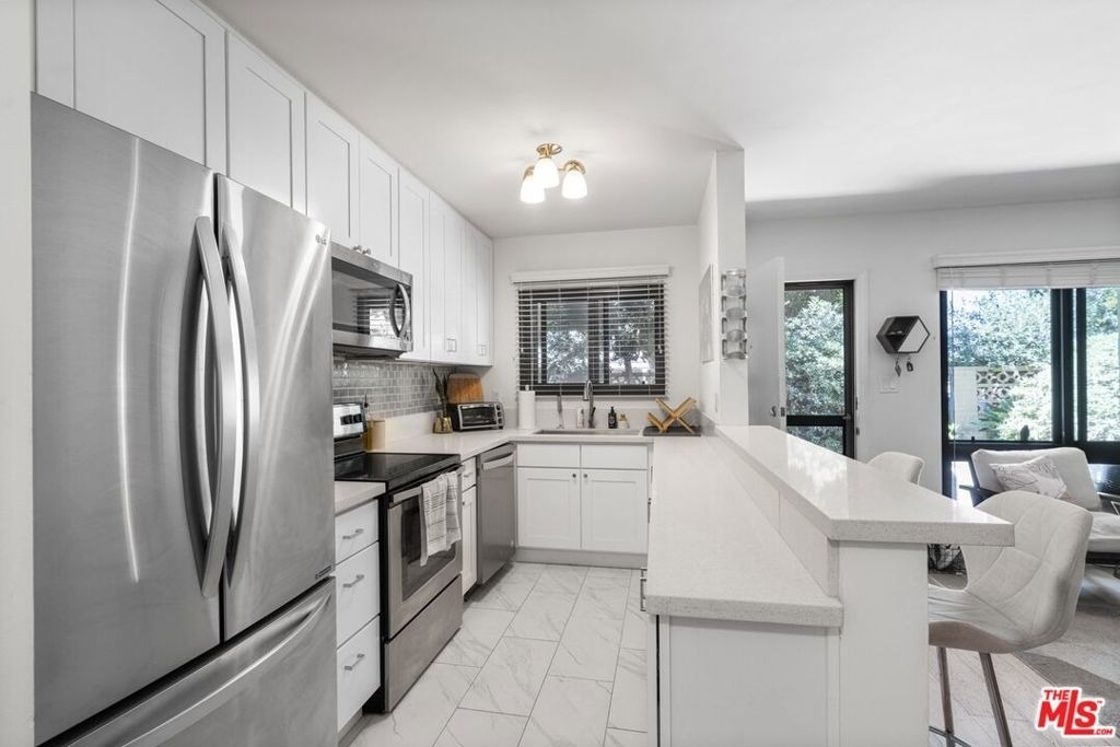 8630 Falmouth Avenue - Photo 3