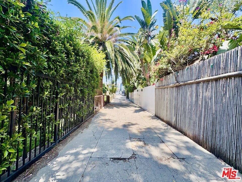 30 20th Avenue - Photo 2