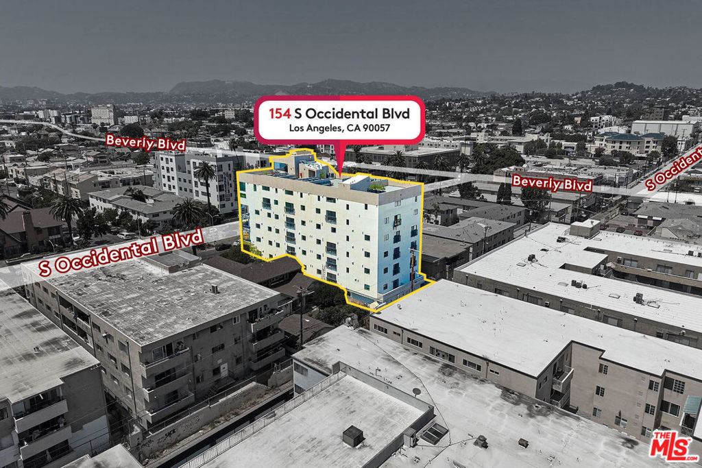 154 S Occidental Boulevard - Photo 1