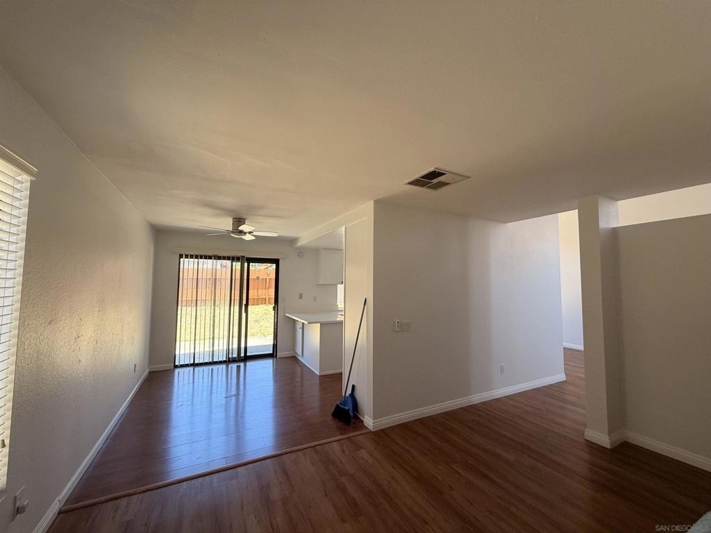 7538 Hawks Peak Way - Photo 11