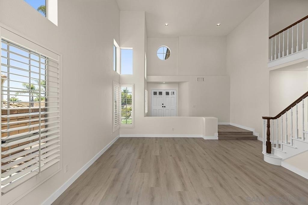 12295 Picrus St - Photo 6