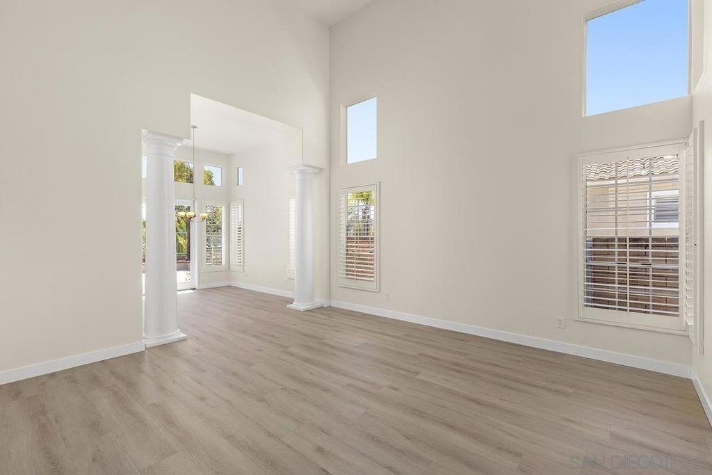 12295 Picrus St - Photo 8