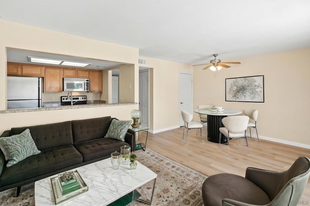 14996 Avenida Venusto - Photo 11