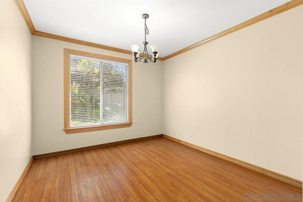 553 Golf Glen Dr - Photo 8