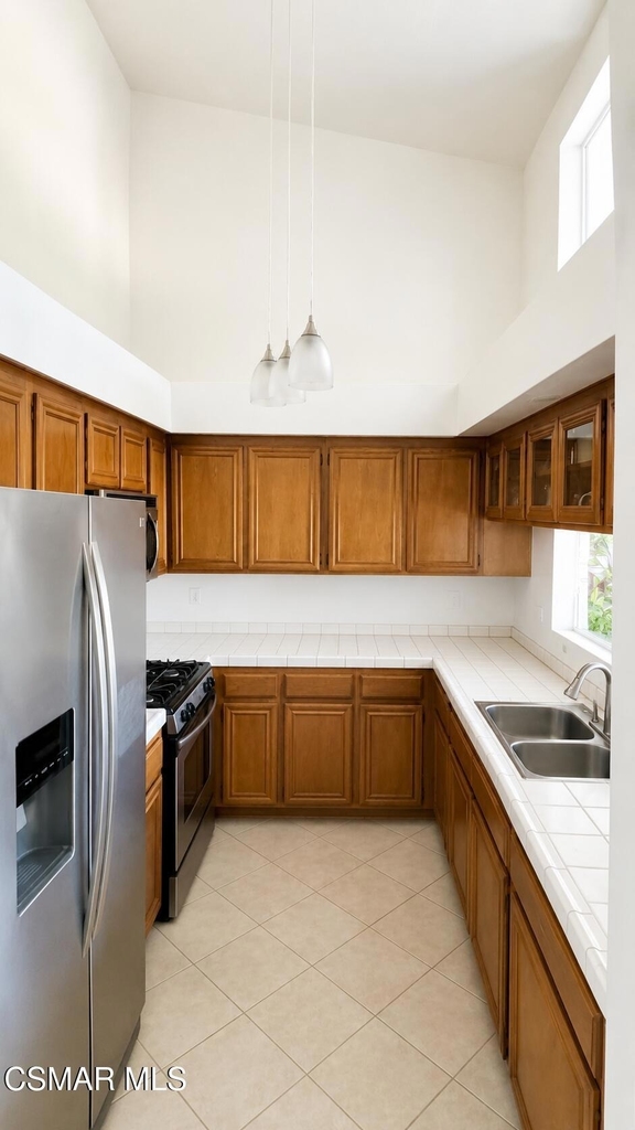 825 Warwick Avenue - Photo 4