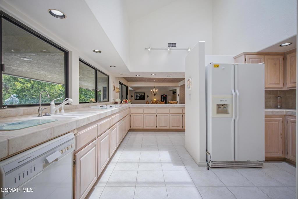 31 Alviso Drive - Photo 8