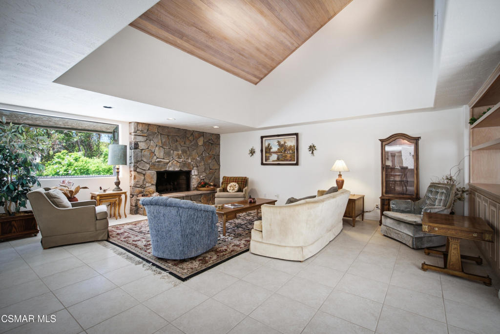 31 Alviso Drive - Photo 3