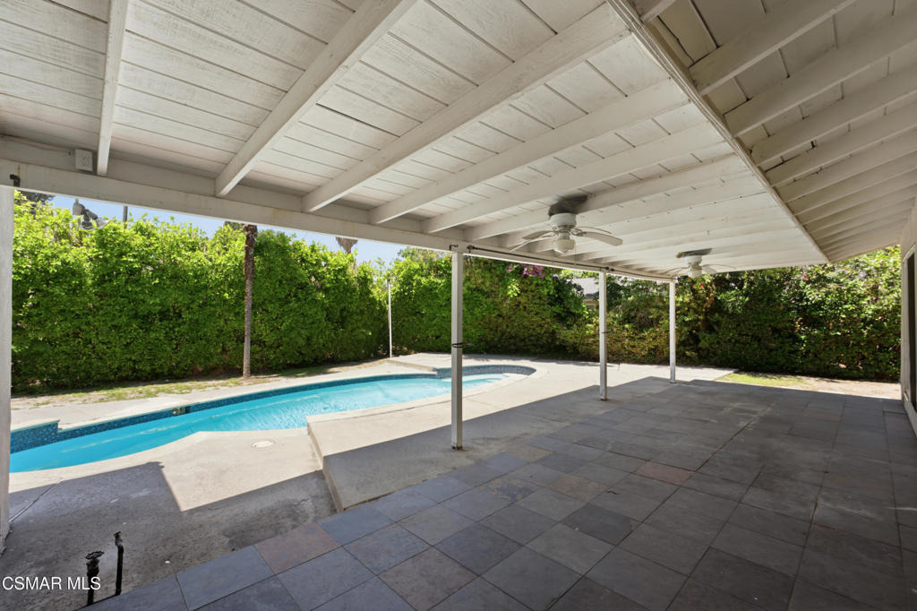 5919 Rolling Road - Photo 20