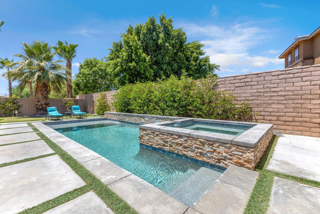 84440 Quartino Place - Photo 18
