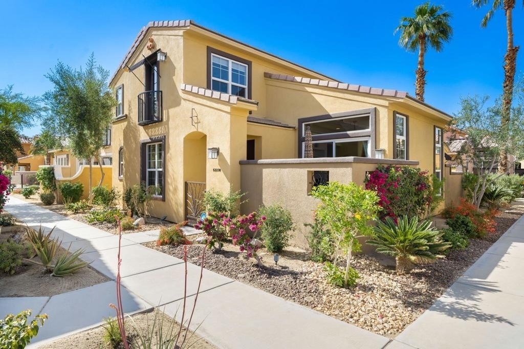 52230 Desert Spoon Court - Photo 44