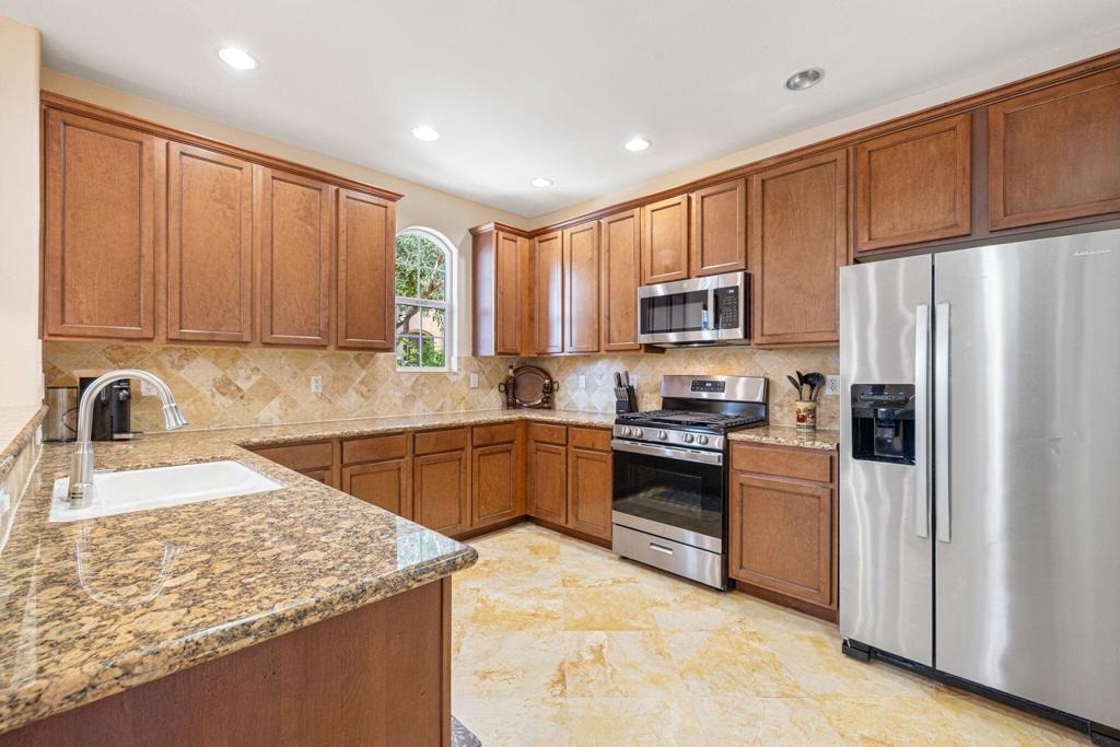 52230 Desert Spoon Court - Photo 13