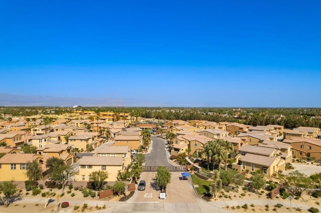 52230 Desert Spoon Court - Photo 48