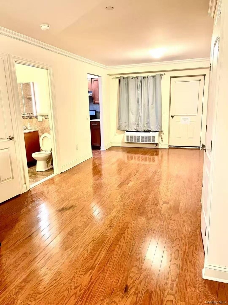 8515 120th Street - Photo 0