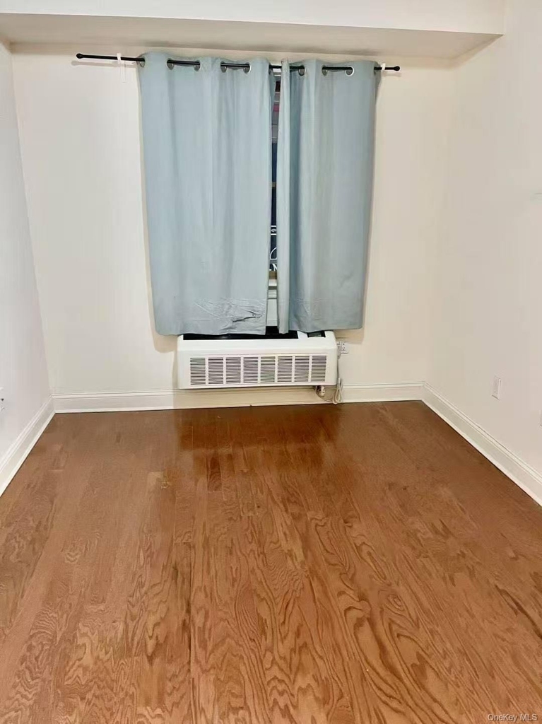 8515 120th Street - Photo 2