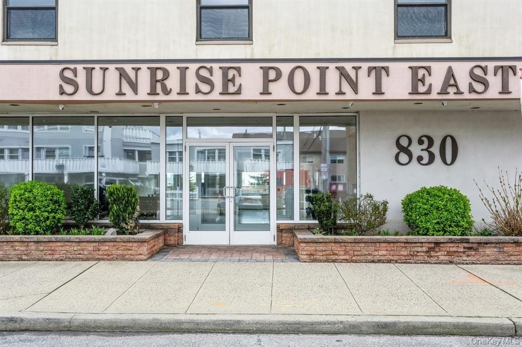 830 Shore - Photo 0