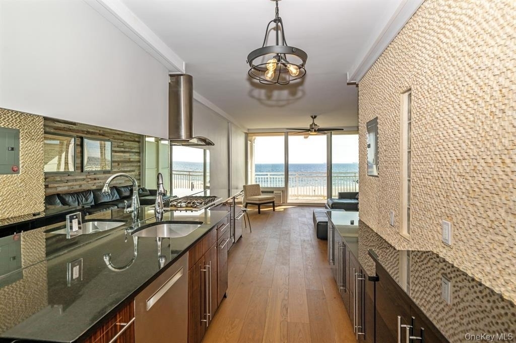 830 Shore - Photo 8