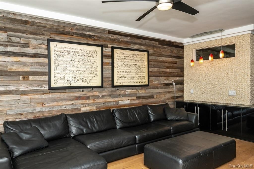 830 Shore - Photo 9