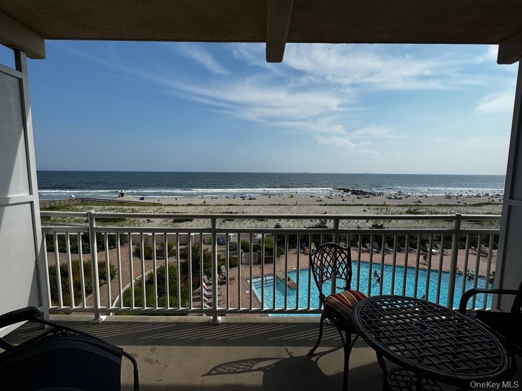 830 Shore - Photo 15
