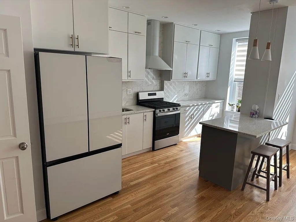 6026 71st Avenue - Photo 0