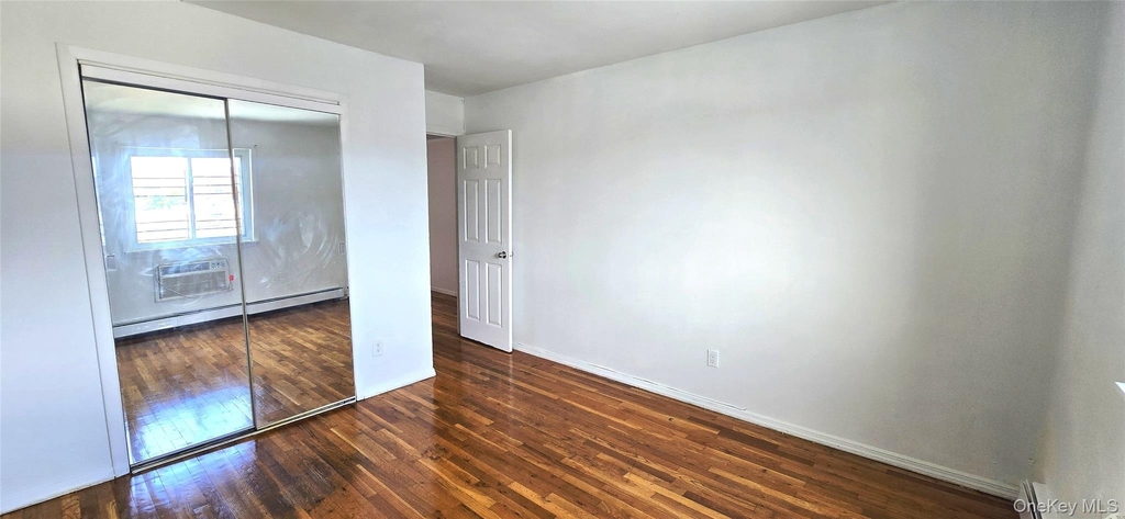 9517 84th Street - Photo 7